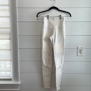 Alo yoga moto leggings, size xs